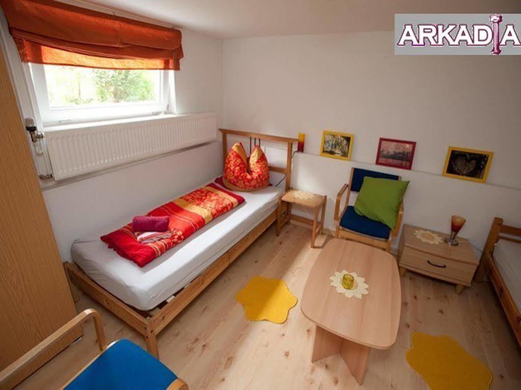 Arkadia Pension ノルダーシュテット エクステリア 写真